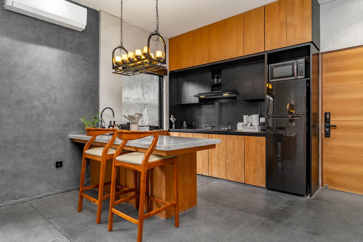 Amarell Suite 1 14