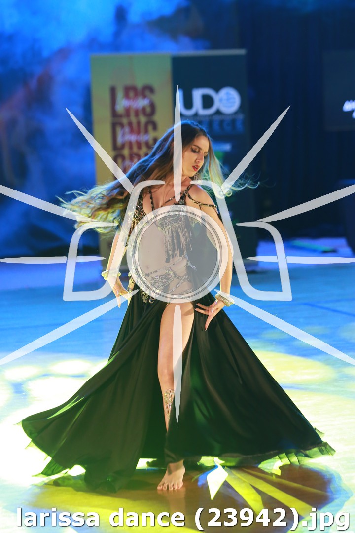 larissa dance (23942).jpg