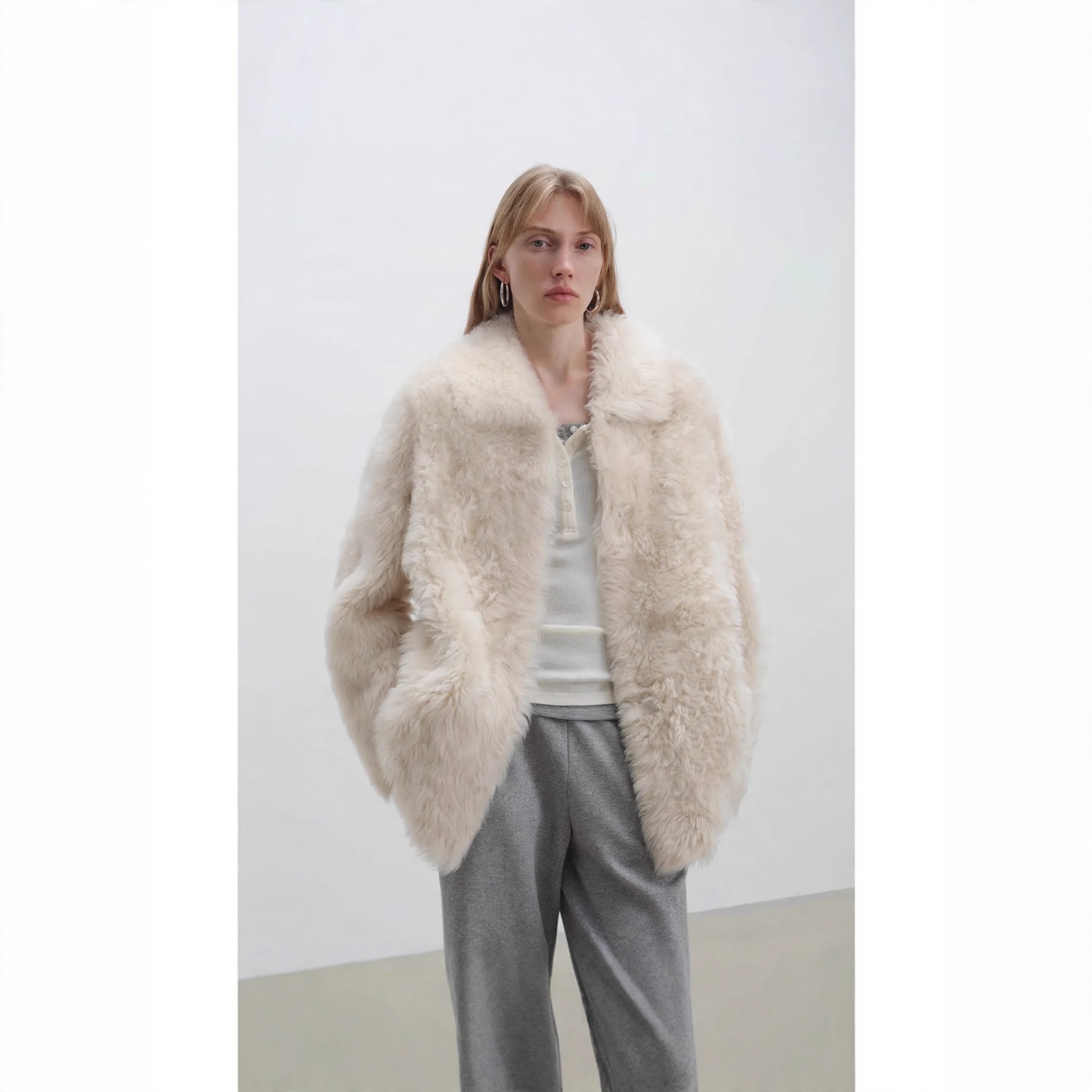Women's coat made of lambskin imitation in Tuscan look
