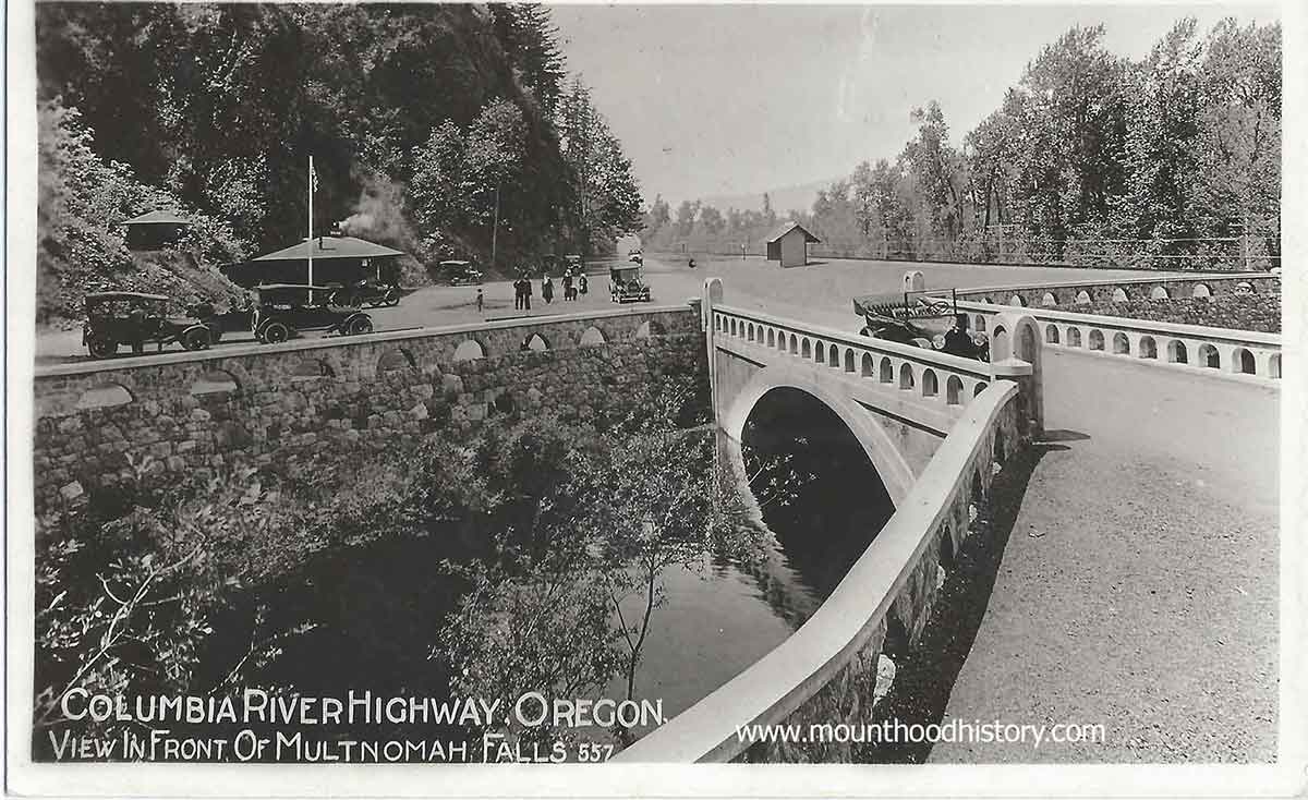 Multnomah Falls Train Stop