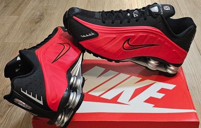 Nike Shox R4 Rojo Negro