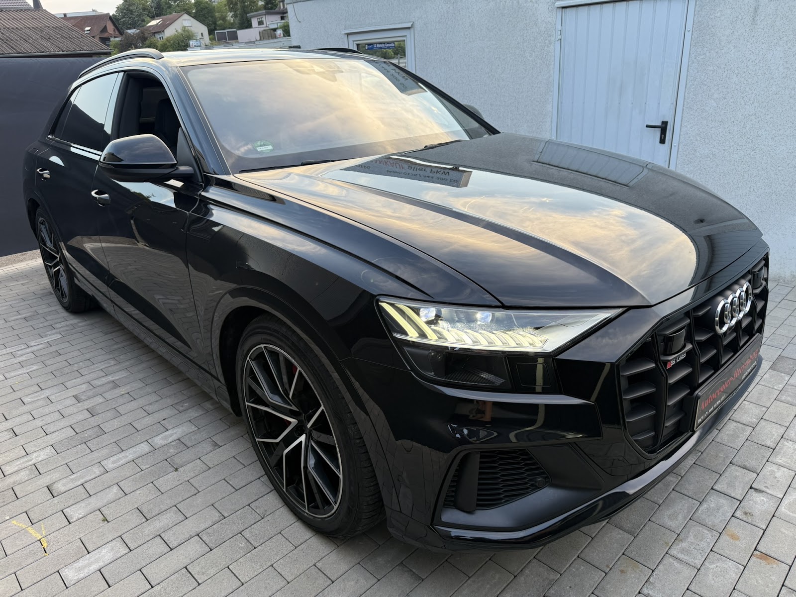 Audi SQ8 4.0 V8 TDI * HeadUp * B&O * Pano * 22″ – Bild 3