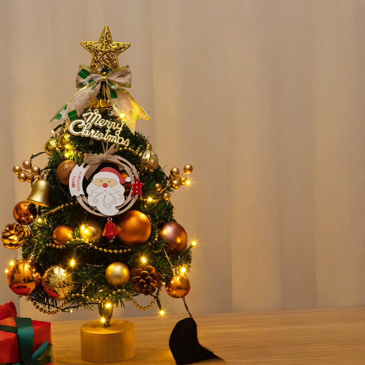 Exklusiver Tisch-Weihnachtsbaum mit Beleuchtung