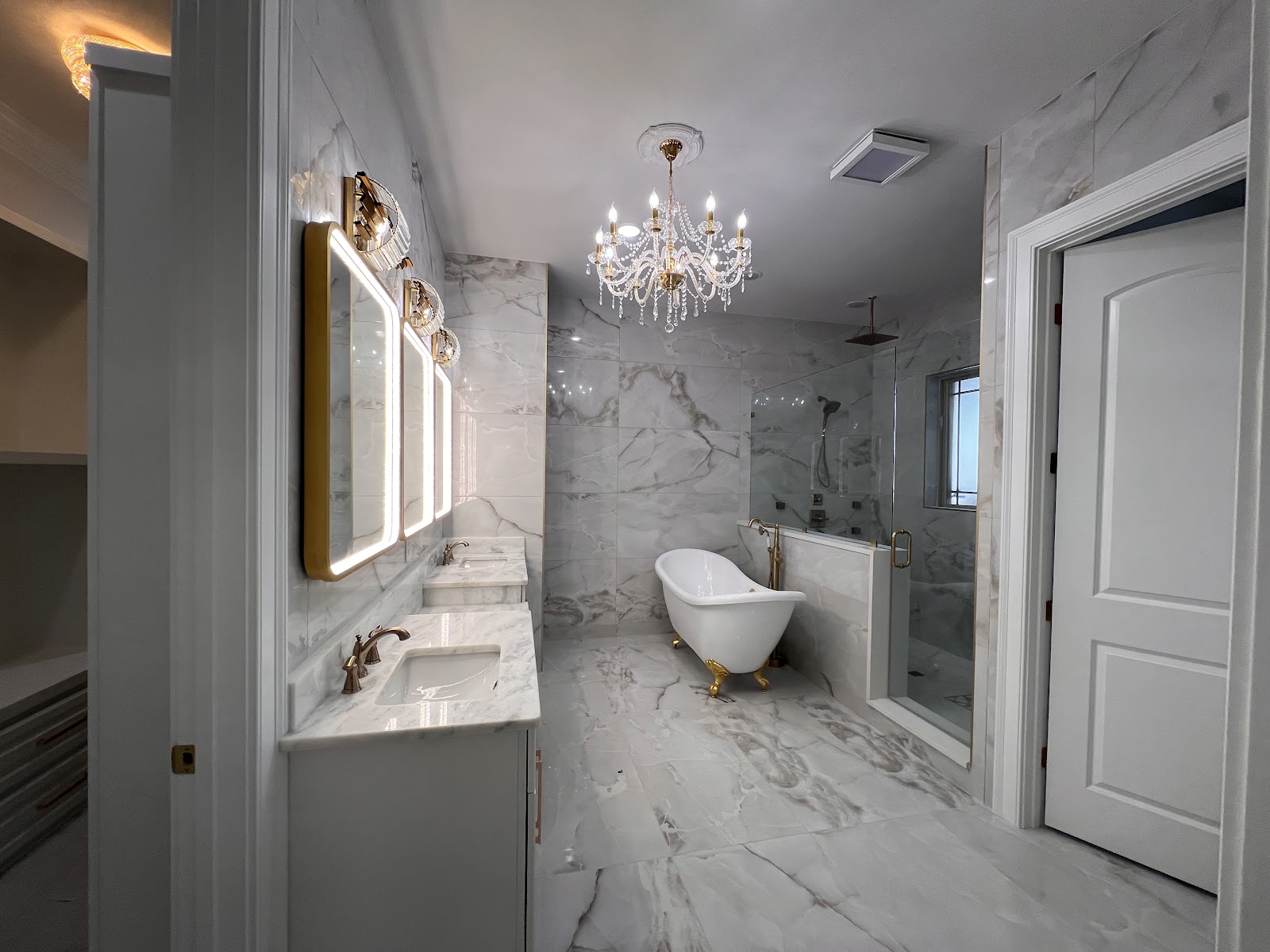 Classic Design Custom Home: Residential Construction in Middle Tennessee (project photo 5)
