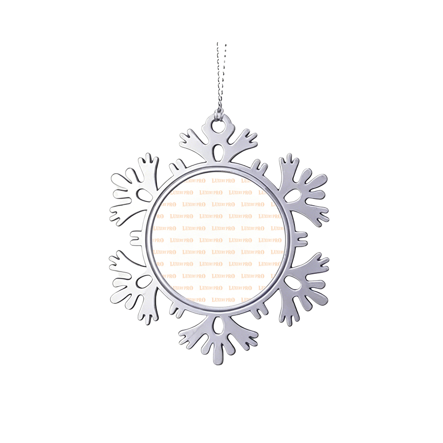 Metal snowflake pendant