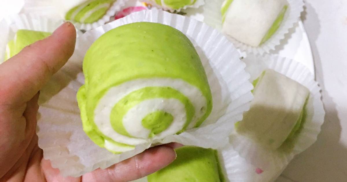 Bánh bao cốt dừa lá dứa