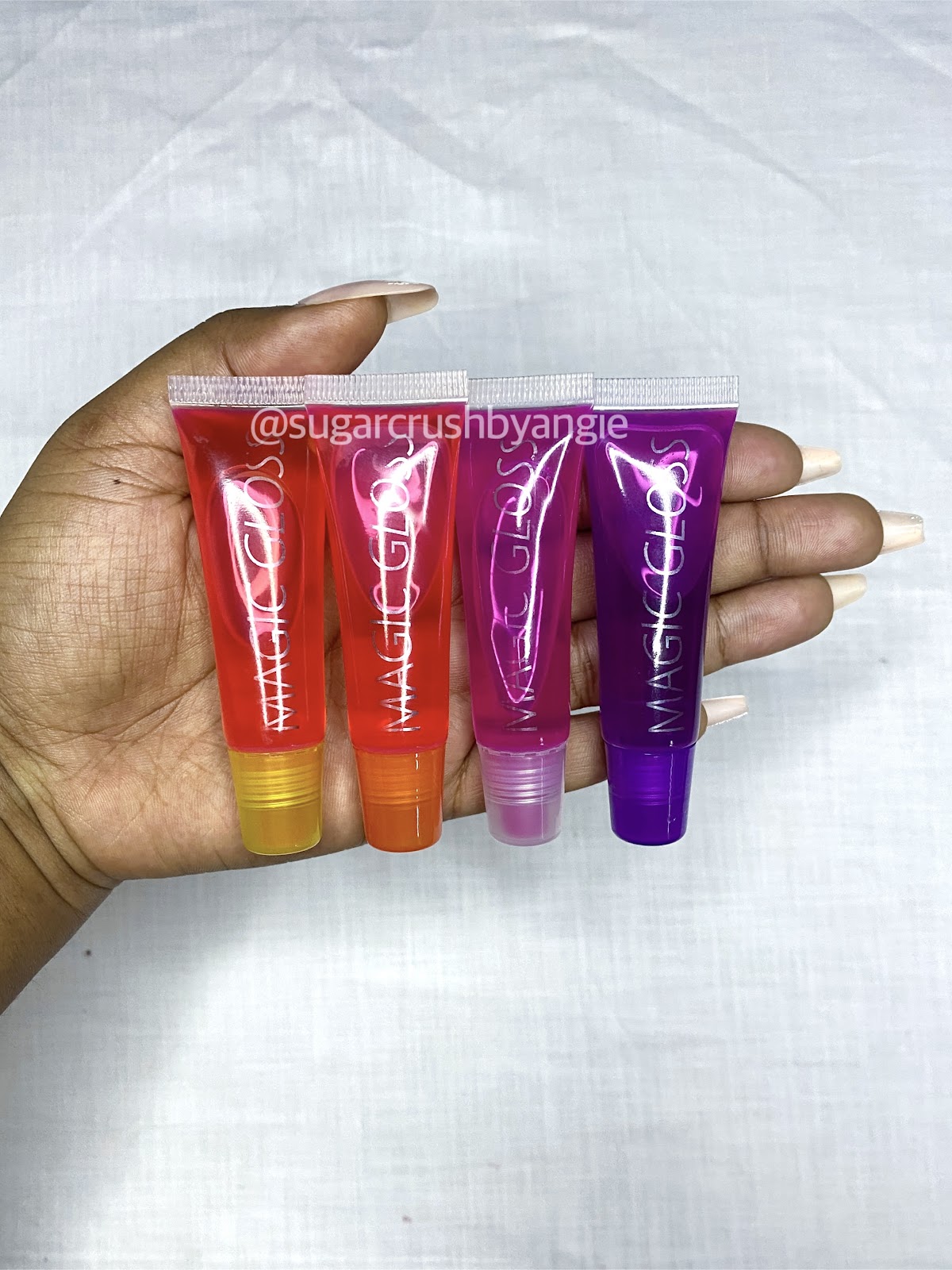 Magic Tinting lip gloss