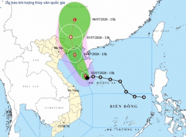 Bão số 1 mạnh dần, hướng vào khu vực biển Quảng Ninh - Hưng Yên
