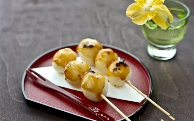 Bánh Nếp Xiên Que
