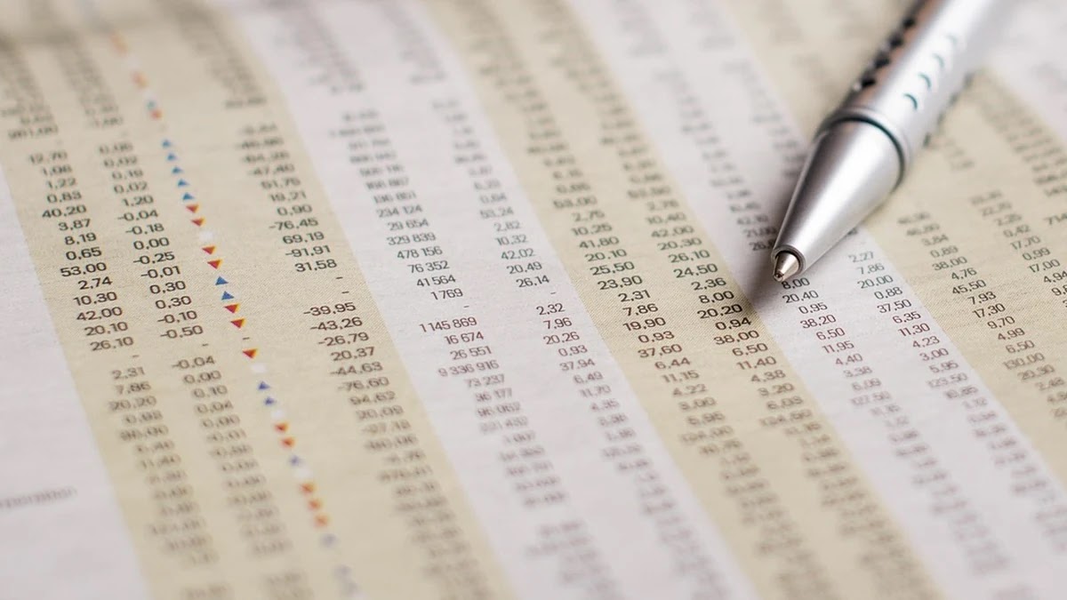 미디어 플랫폼에서 사용자 맞춤형 추천 알고리즘 작동 원리