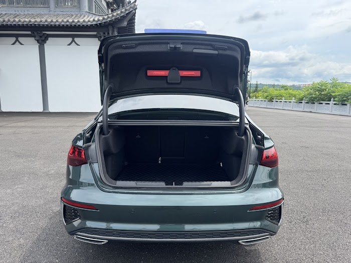 AUDI A3L