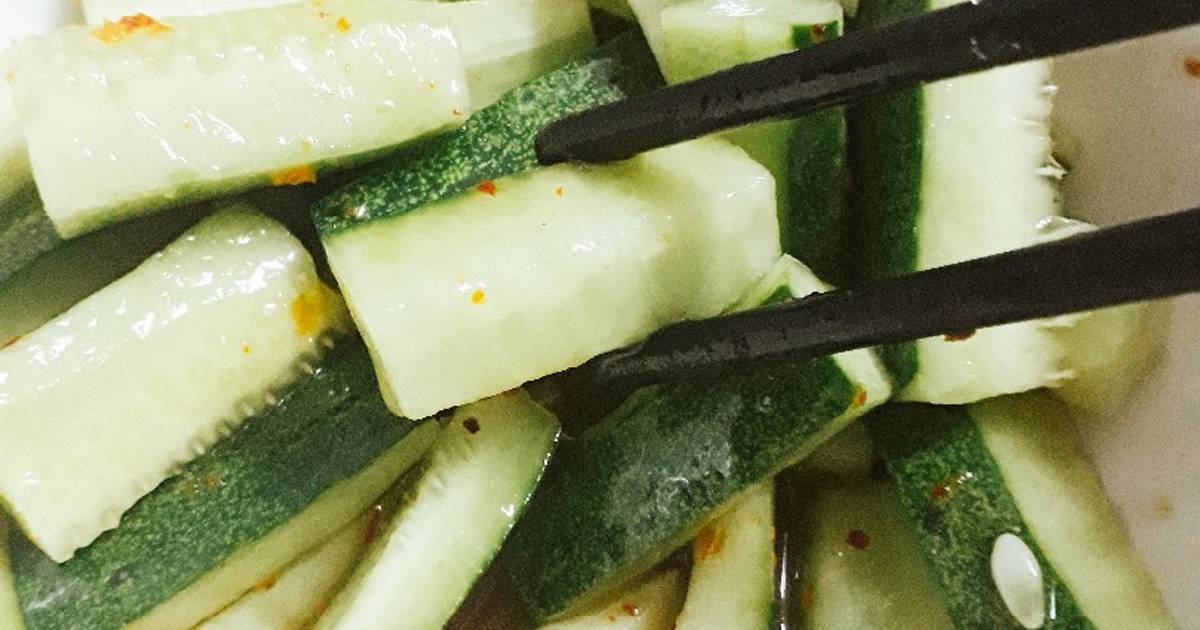 Dưa leo lắc muối ớt