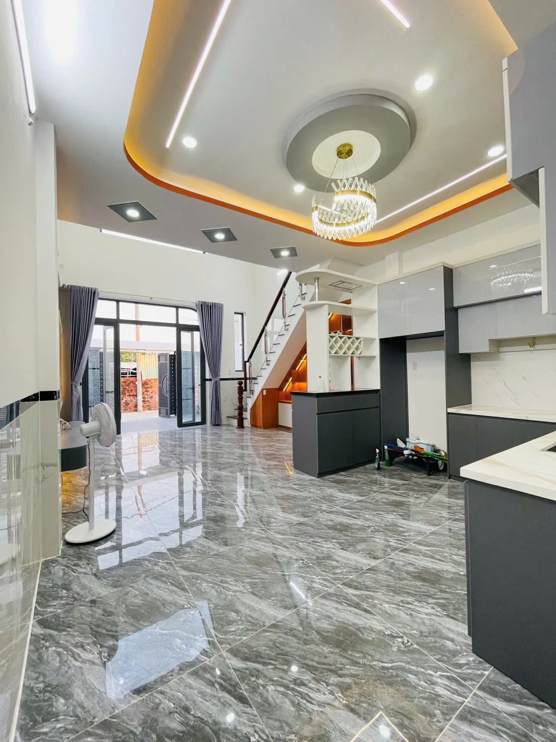 Bán Nhà 5x20m, SHR, Ngay  Uỷ Ban Xã Bà Điểm, Hóc Môn