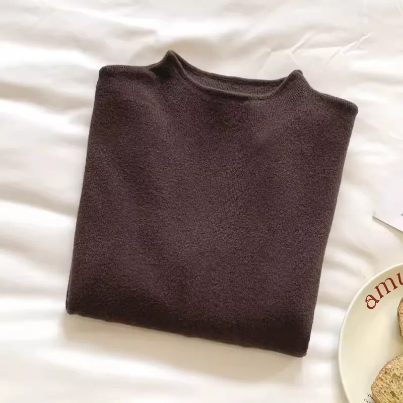 Women's knit sweater with stand-up collar, soft material