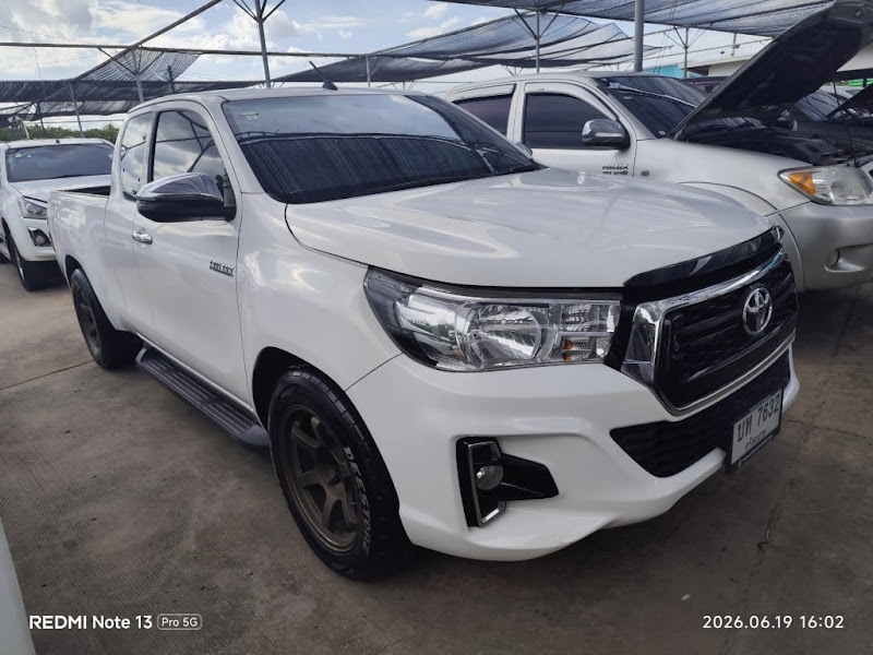 TOYOTA HILUX REVO