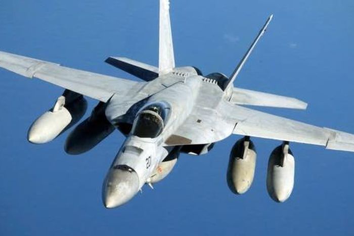 Iran tuyên bố bắn trúng tiêm kích F-18 của Mỹ, CENTCOM bác bỏ - Báo Người Lao Động