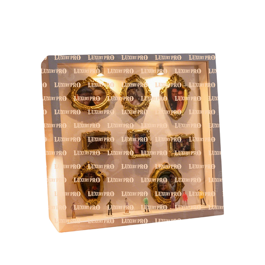 Silhouette Display Frame