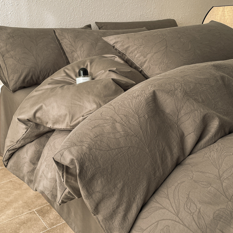 Baumwoll-Bettwäsche-Set, 4-teilig, 180 cm Bett, Naturholzstil