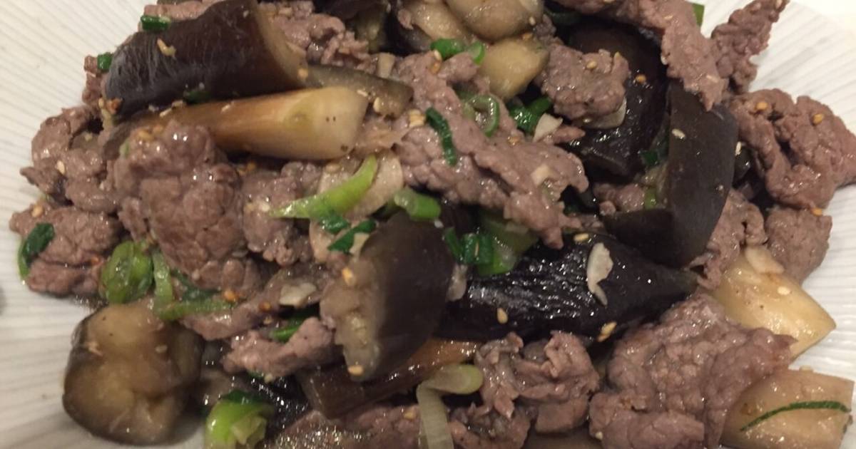 Đùi bò Nhật xào cà tím