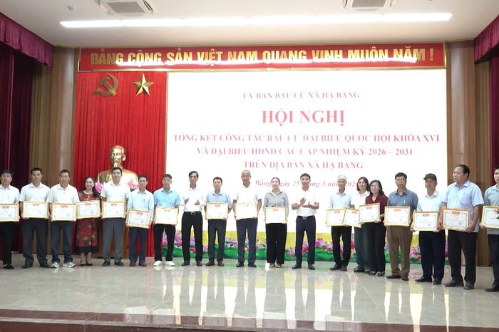 Xã Hạ Bằng công bố danh sách 23 đại biểu HĐND xã khóa II - Đài Phát thanh và truyền hình Hà Nội