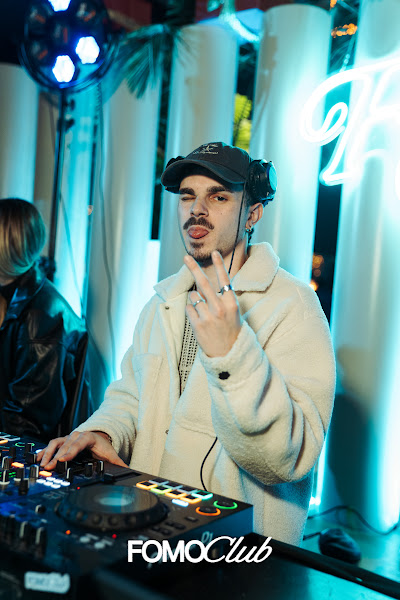 FOMO Club (117).jpg