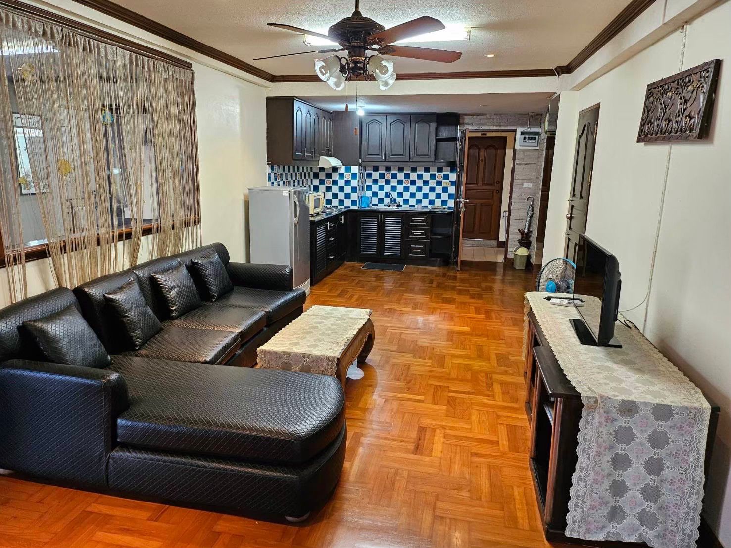 Laguna Heings - 2 Bed, Floor 7 10