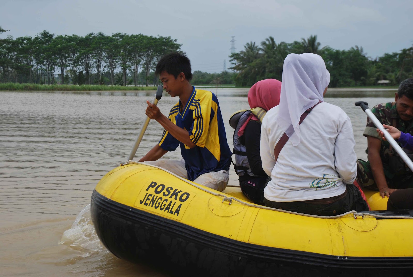 Dokumentasi Tanggap Bencana Banjir Jakarta 2013 — Jakarta #3