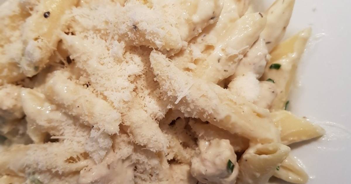 Chicken Alfredo Penne - Nui Ý Sốt Kem