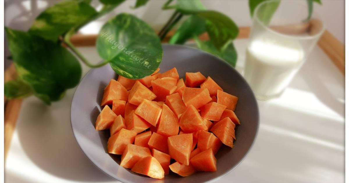 Luộc khoai lang bằng lò vi sóng