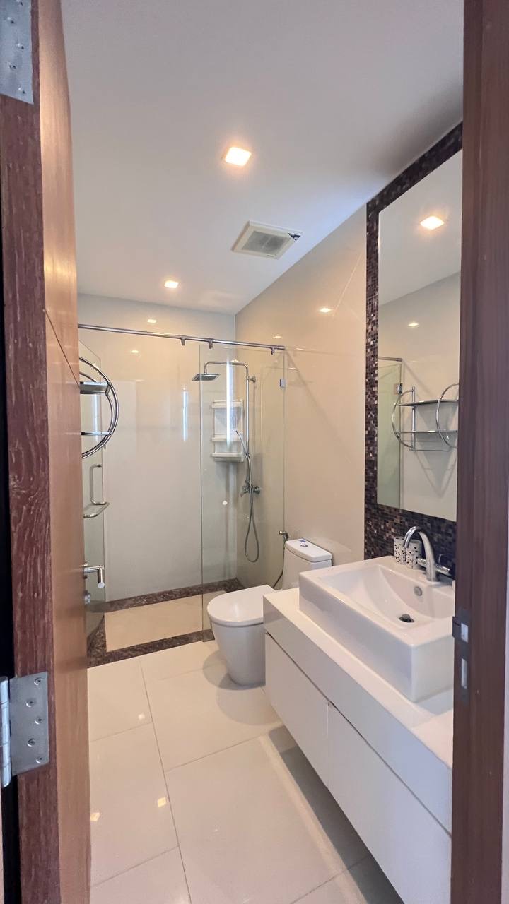 Seven Seas Cote d`Azur D - 1 Bed, Floor 8 9