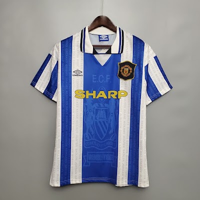 Retro 1994-96 Manchester United Visitante @lumorasports.jpeg