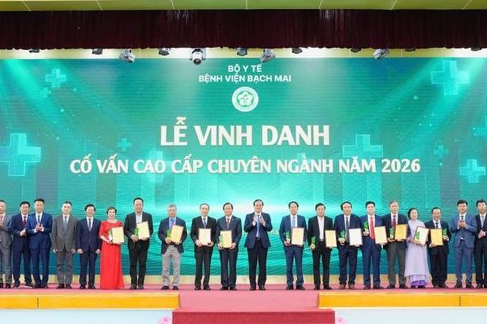 Tôn vinh đội ngũ trí thức y học Bệnh viện Bạch Mai - Đài Phát thanh và truyền hình Hà Nội