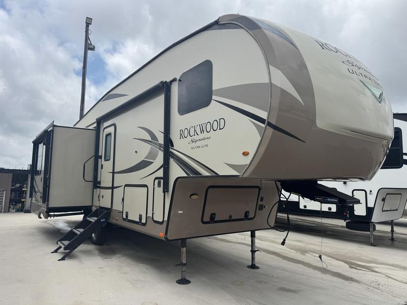 2018 Forest River RV Rockwood 8289WS