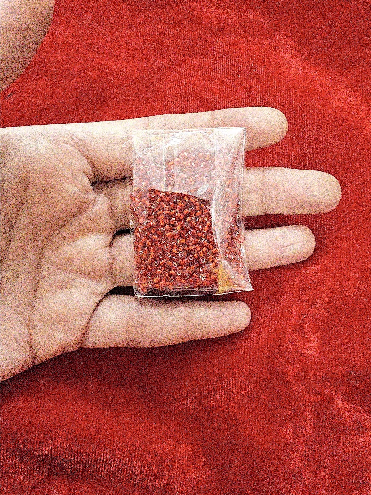 Small Pearl Red z70