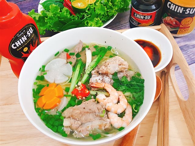 Mì Xương Heo Rau Củ