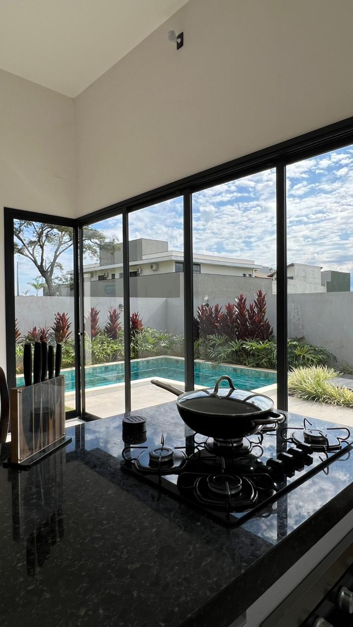 Foto 24 de Casa térrea moderna em frente ao Ponto Alto — localização privilegiada no Riviera de Santa Cristina XIII
