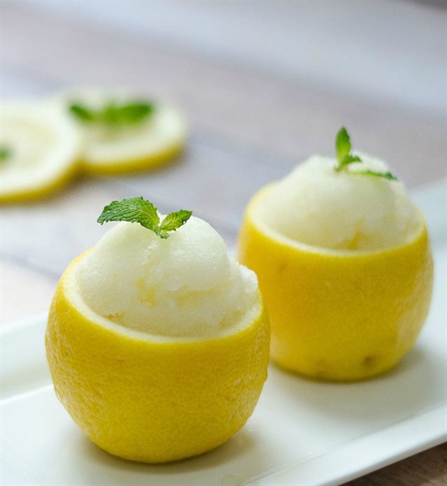 Kem Đá Chanh - Lemon Sorbet