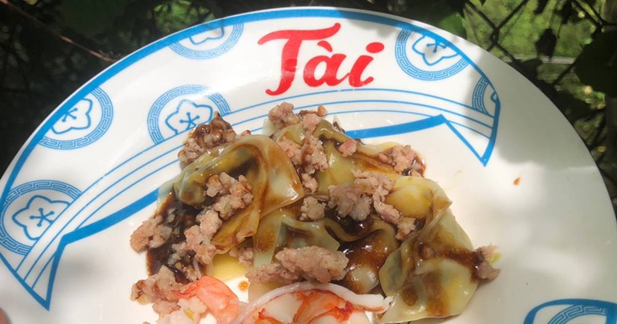 Hoàn thánh tôm thịt sốt tỏi tương