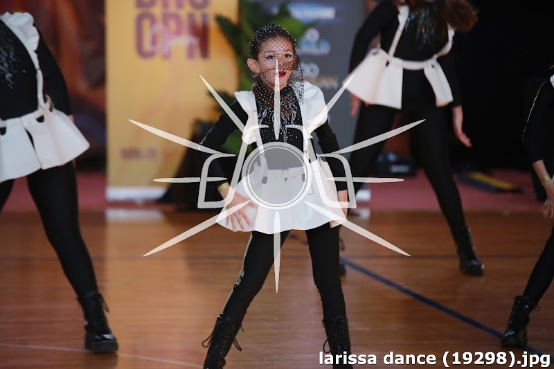 larissa dance (19298).jpg