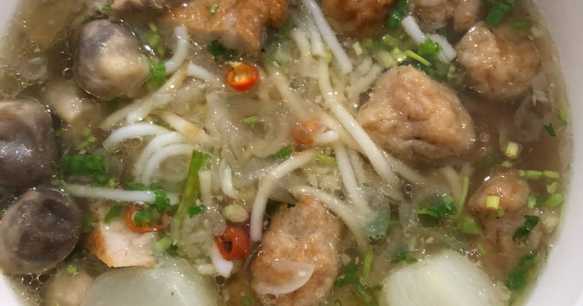Bánh canh bột gạo chả cá