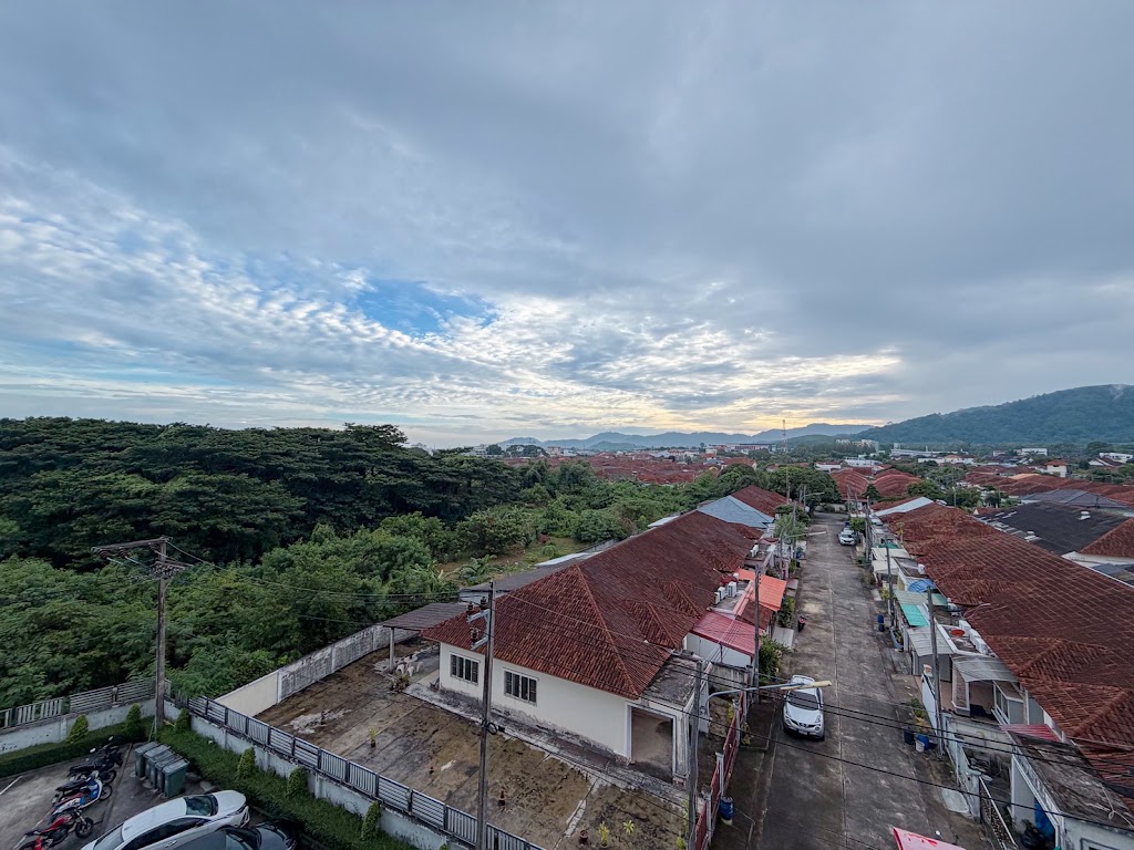 The View Condo Suan Luang · Wichit