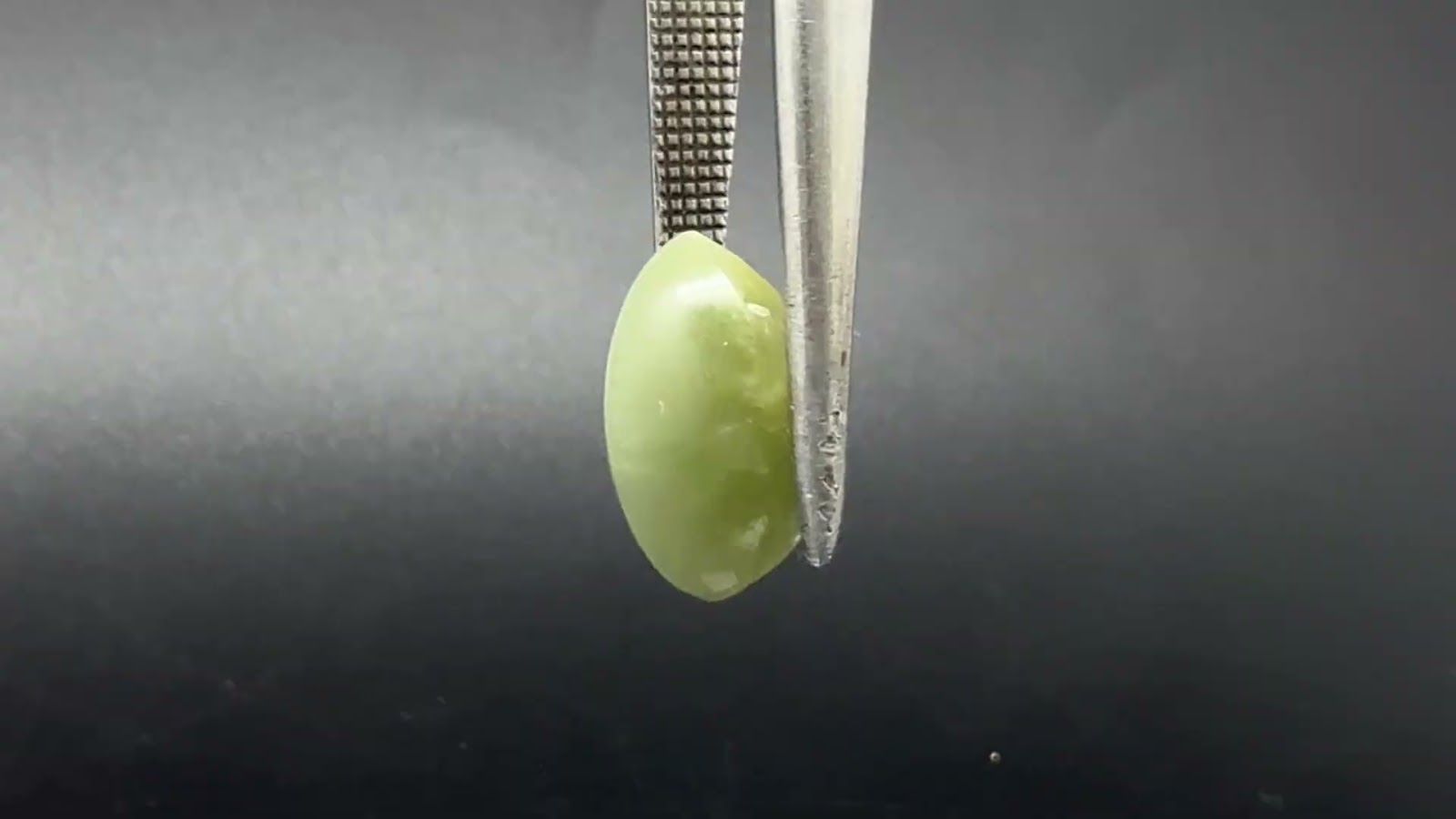   Natural Quartz Cat's Eye