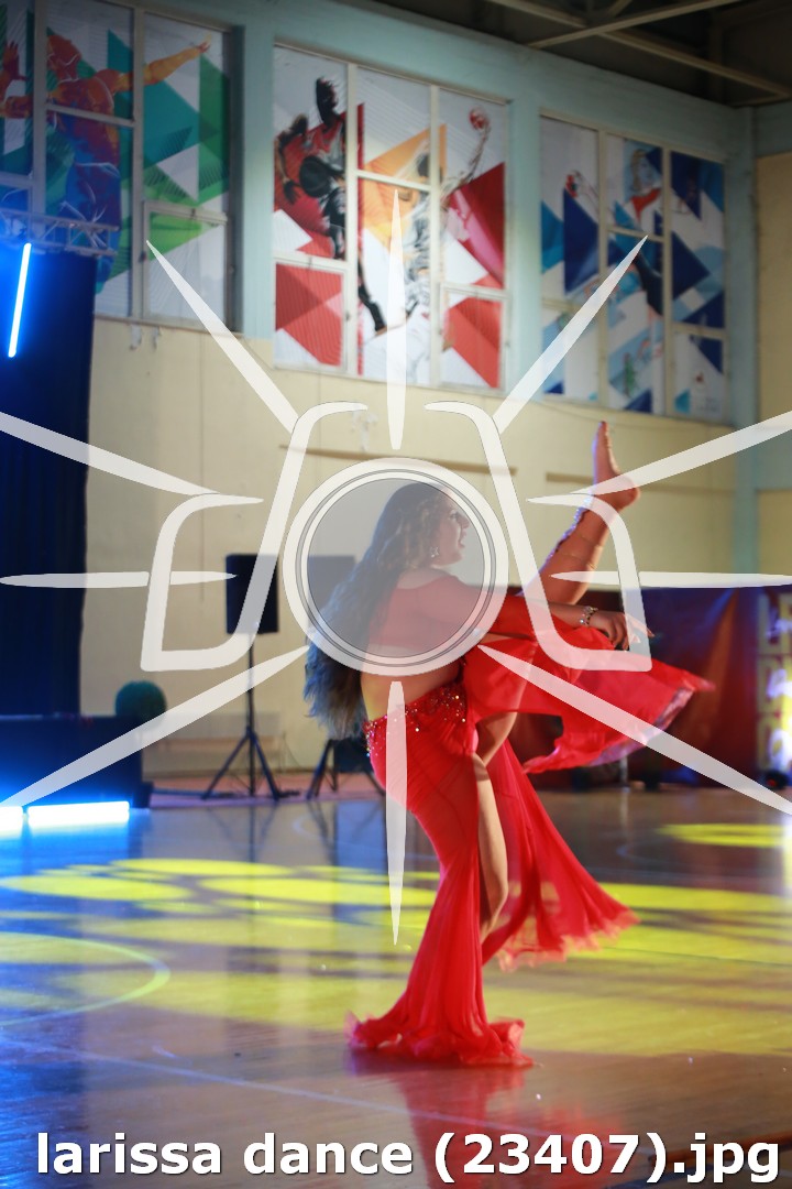 larissa dance (23407).jpg