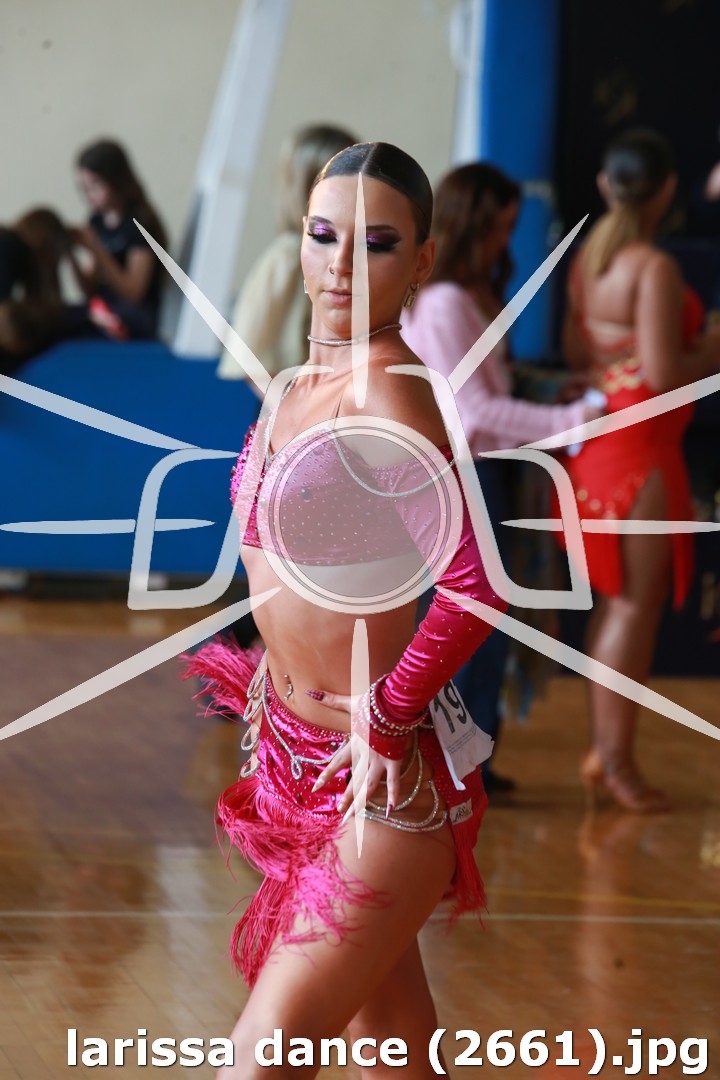 larissa dance (2661).jpg