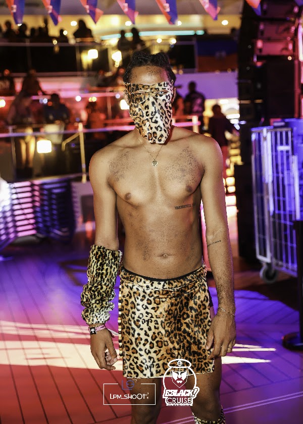 BBlack Experience - photo 23