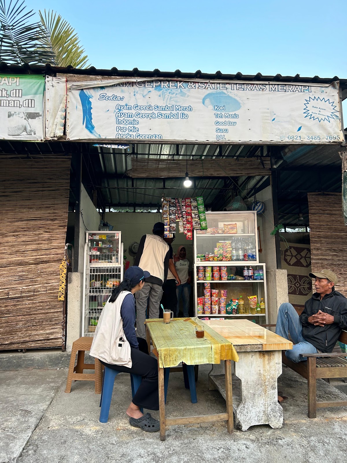 Warung Ayam Geprek — foto 4