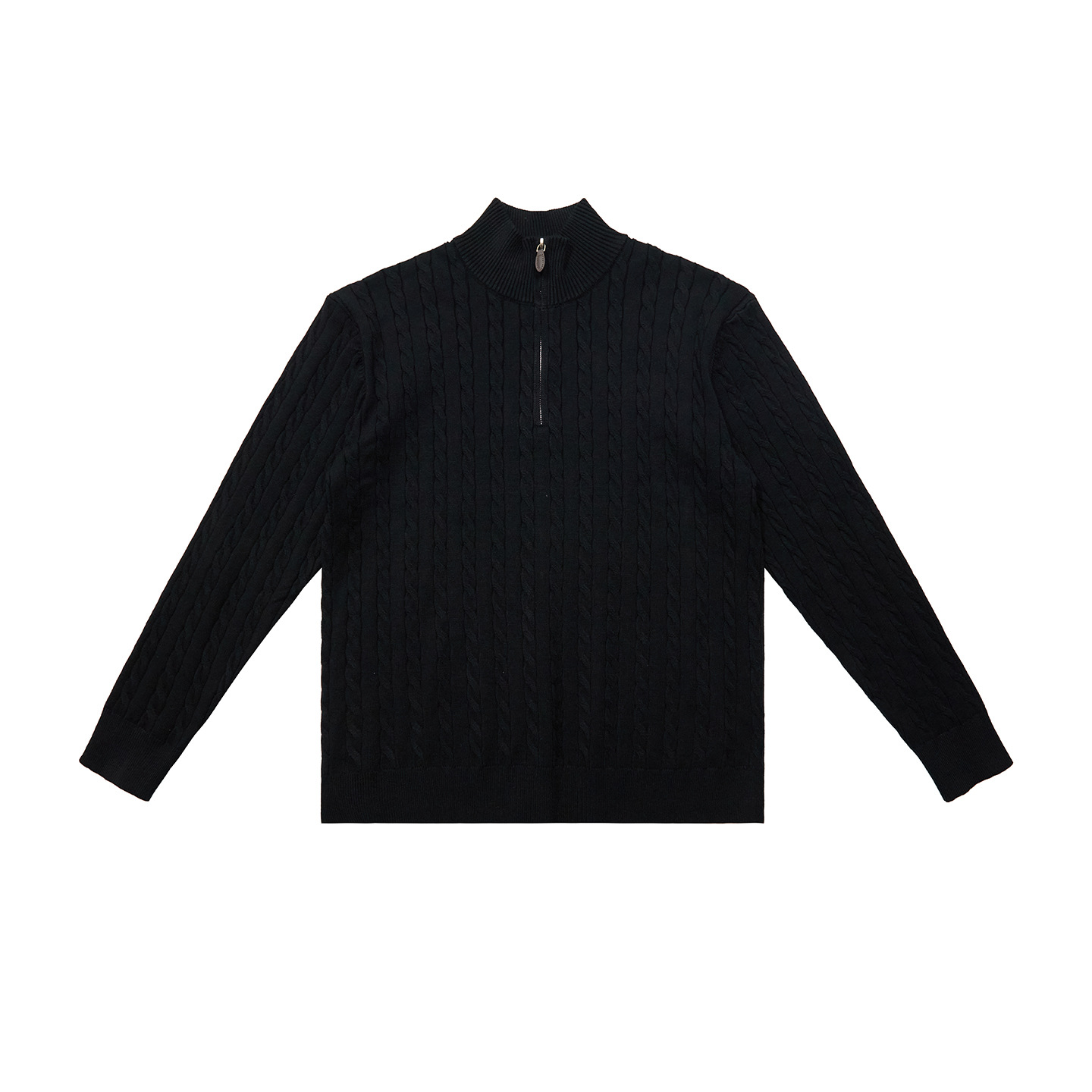 Classic knitted sweater with cable pattern and zipper