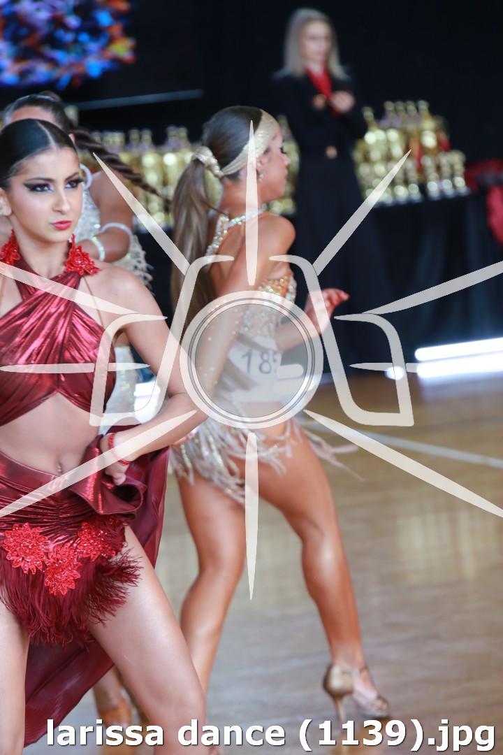 larissa dance (1139).jpg