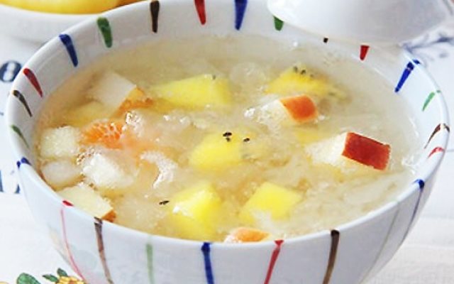 Chè Trái Cây Nấu Nấm