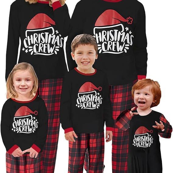 Christmas pajama set for the family with check pattern